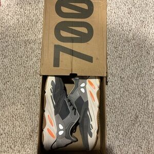 Adidas Yeezy 700 Gray and Orange Athletic Shoes Size 13 Men’s